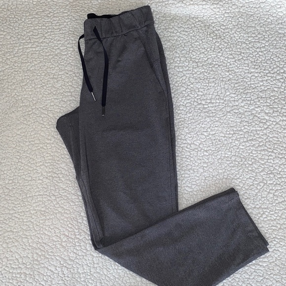 lululemon athletica Pants - Lululemon On The Fly 7/8 Pant 27”